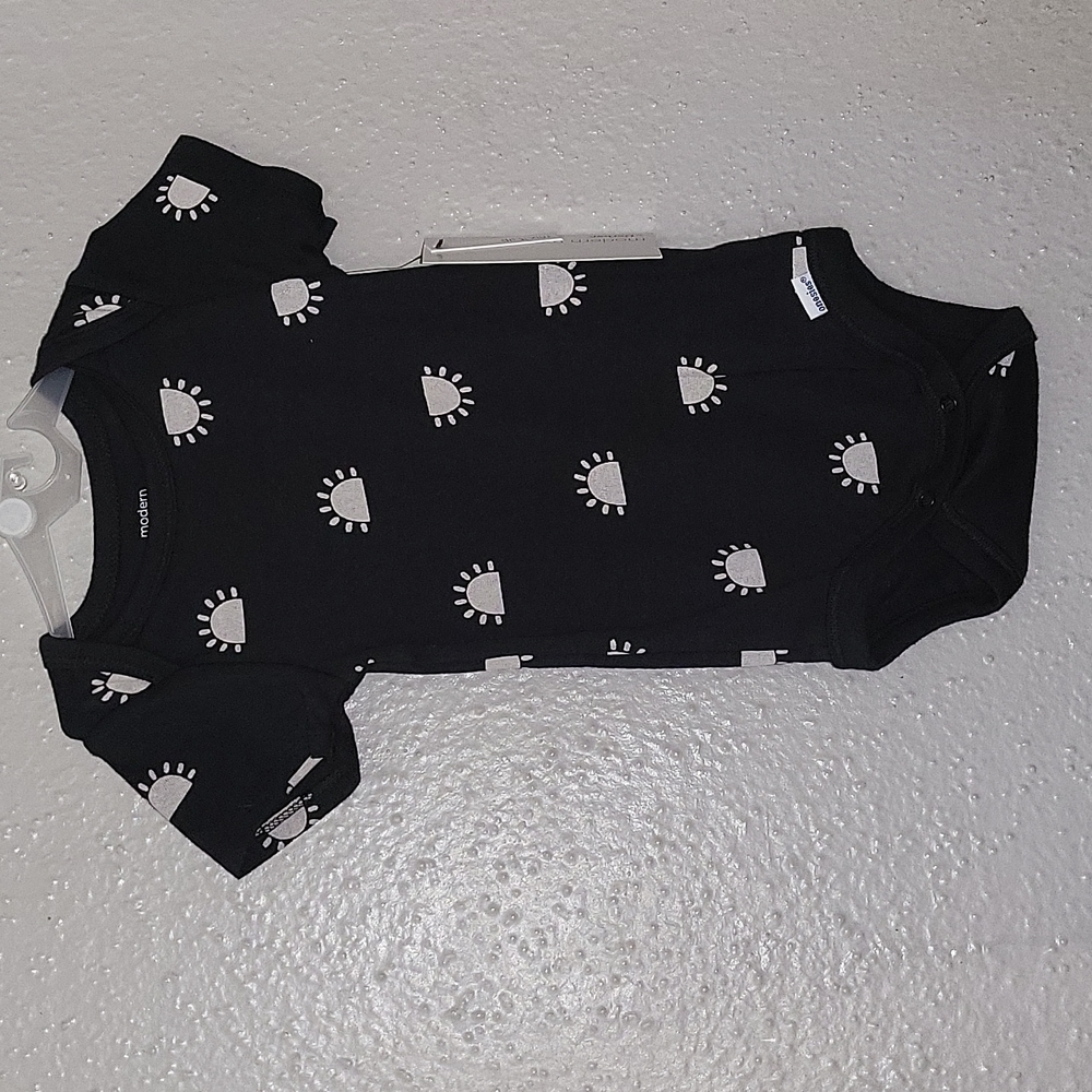 Gerber Baby Bodysuit/ Onesie